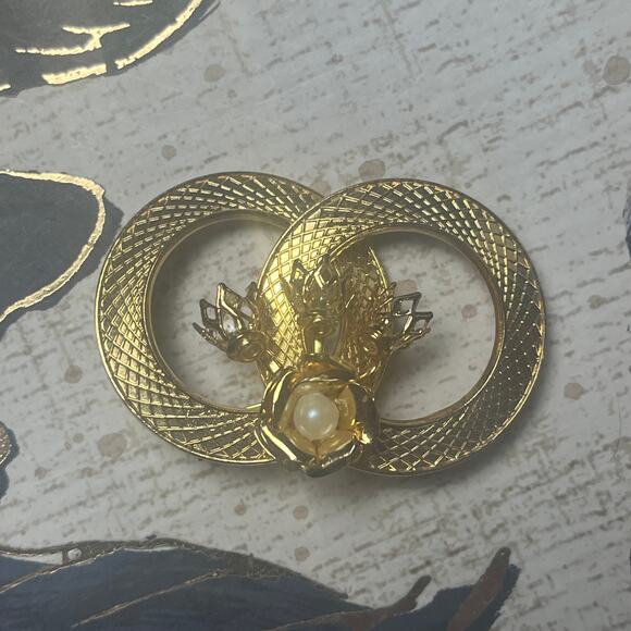 Vintage gold tone double circle flower bouquet faux pearl brooch pin D2 - Picture 8 of 8